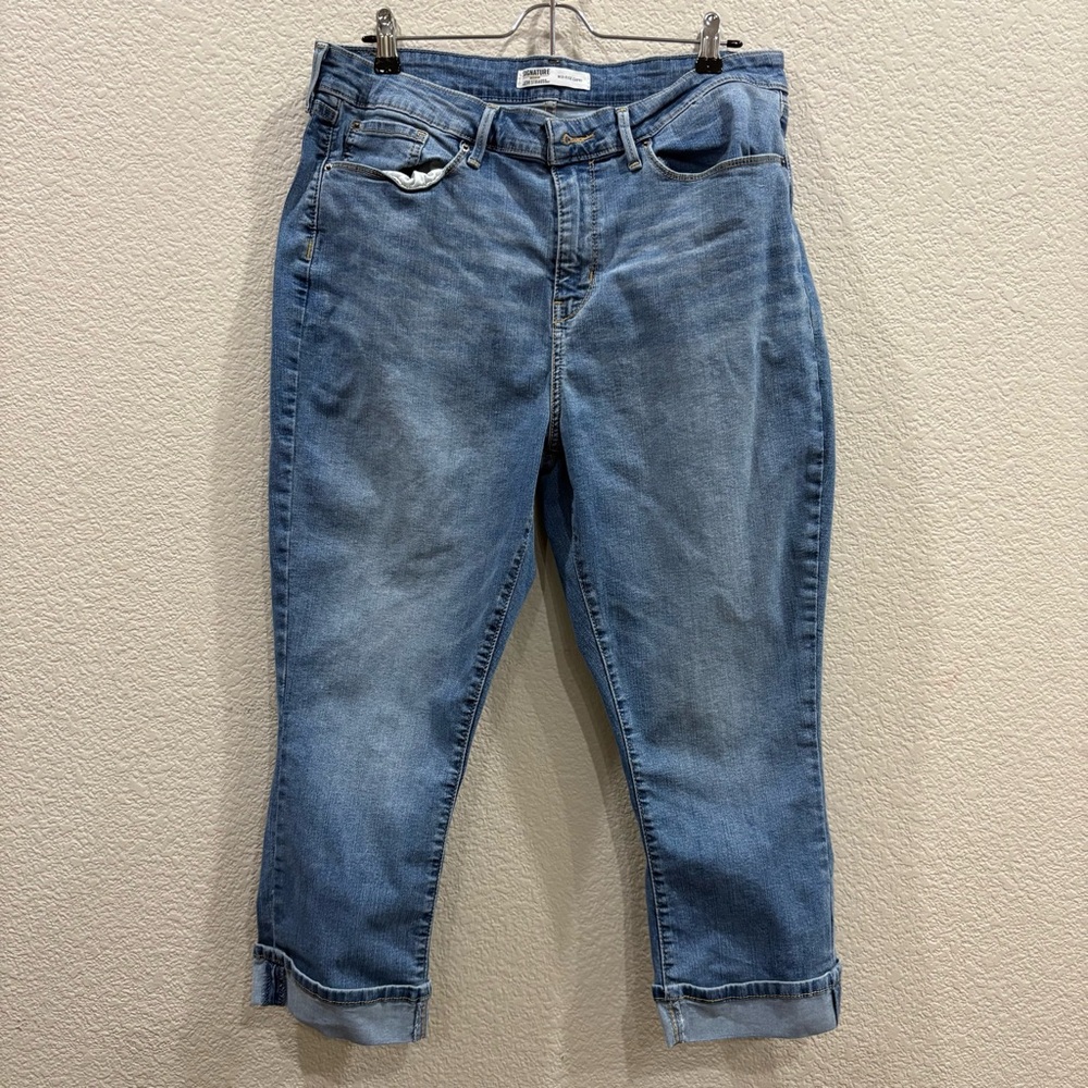 Signature by Levi Strauss Light Blue Ankle Jeans